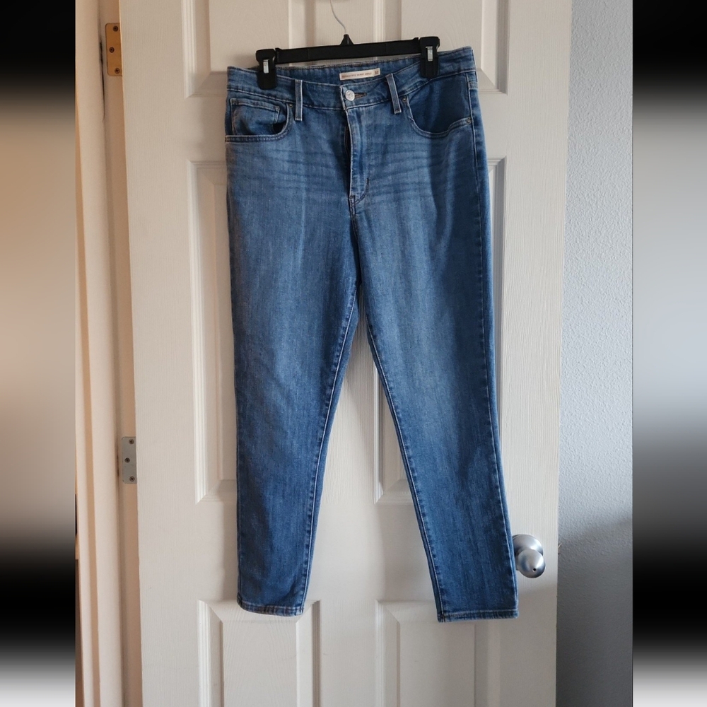 Levi's High Rise Skinny Jeans